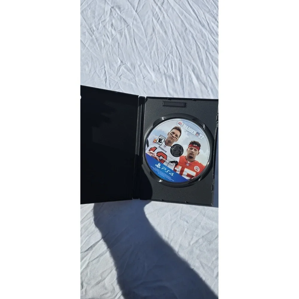 Madden NFL 22 PlayStation 4 PS4 MVP Edition